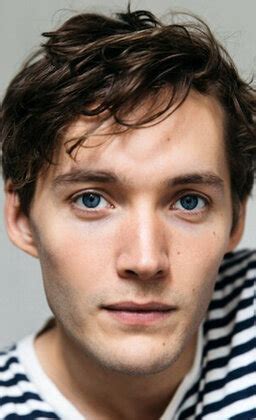 Тоби Регбо (Toby Regbo): фильмы, биография, семья, фильмография — Кинопоиск