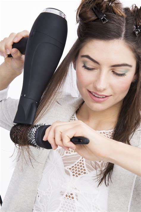 Blow Dry Natural Hair With Round Brush at Kevin Turner blog