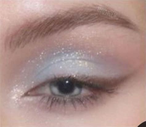 Pin de Rebecca Magical em Makeup