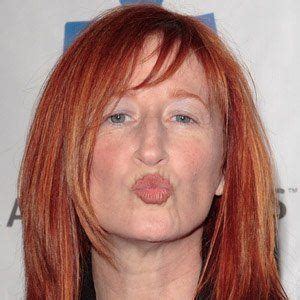 Vicki Lewis - Bio, Facts, Family | Famous Birthdays
