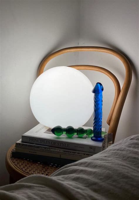sex therapist  beginners guide  pegging