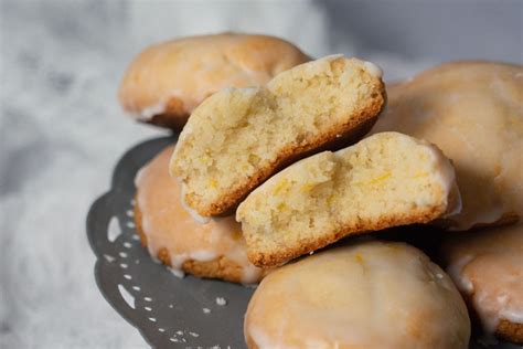 EASY Gluten Free Lemon Cookies - Global Bakes