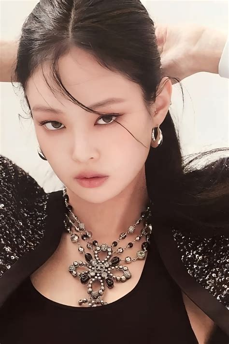 Pin by Wilson Tinizhanay on Jenny in 2025 | Kim jennie, Jennie kim