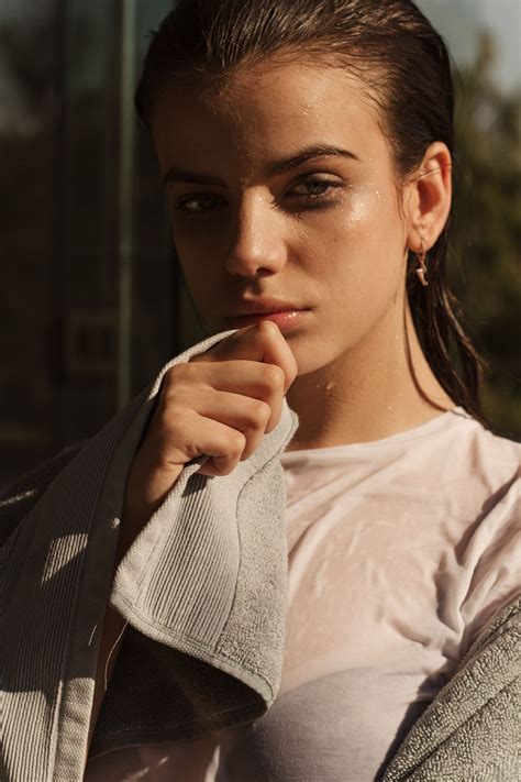 Pin em Sonia Ben Ammar