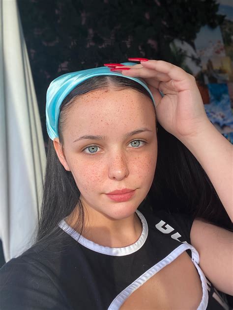 Me: sends nudes. Them: omg your eyes!! | Scrolller