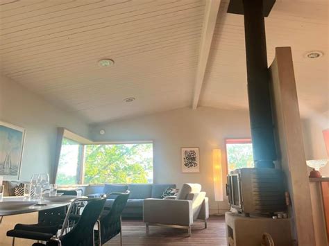 mysigt sommarhus med havsutsikt och bastu vaxholm updated prices