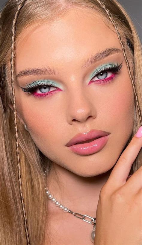 mascaras        wearing falsies artofit