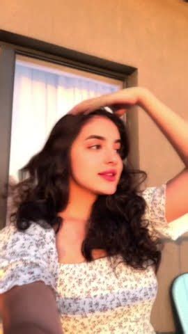 Yunka ♥️ - YouTube