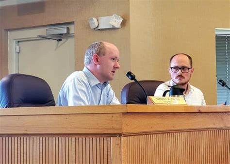 special called session elizabethton city council meets  address