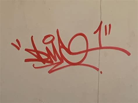 #tagging #graffiti #tagginggraffiti | Graffiti writing, Graffiti ...