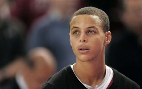 'Underrated' Camera Crews Didn't Rattle Stephen Curry - Hollywood Outbreak