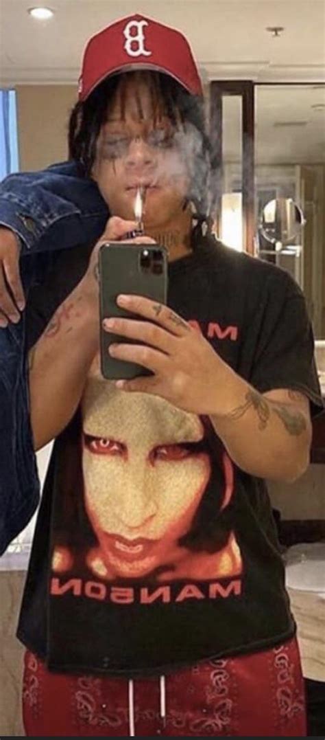 Trippie Redd smoking a blunt repping MM : r/marilyn_manson