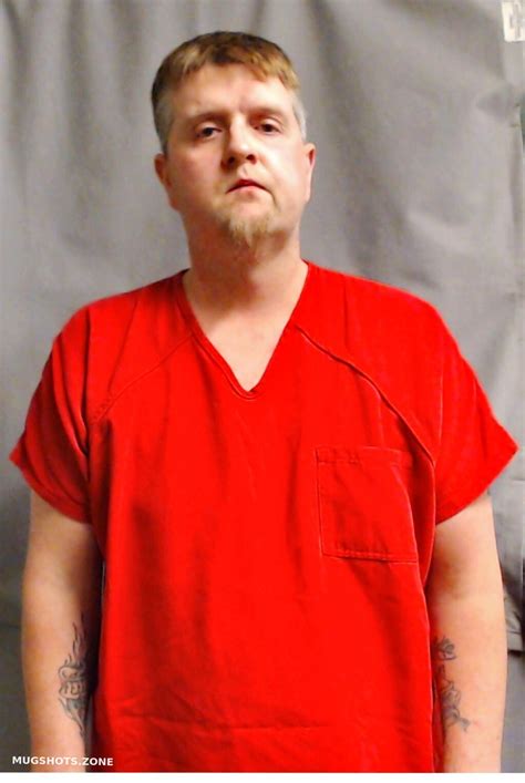 MILLER CHRISTOPHER ANTHONY 04/26/2024 - Karnes County Mugshots Zone