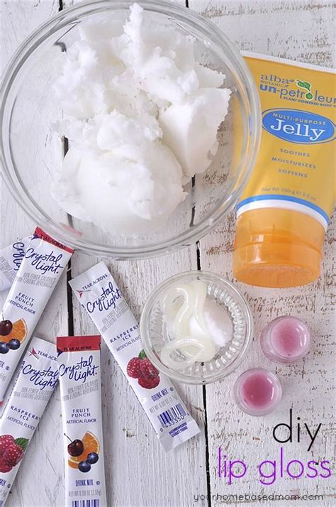 Easy DIY Lip Gloss Recipe - DIYCraftsGuru