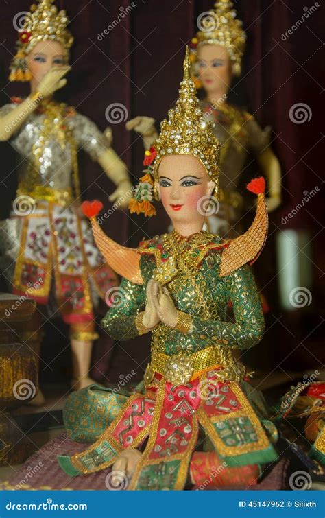 Тайские куклы Ramayana стоковое фото. изображение насчитывающей ...