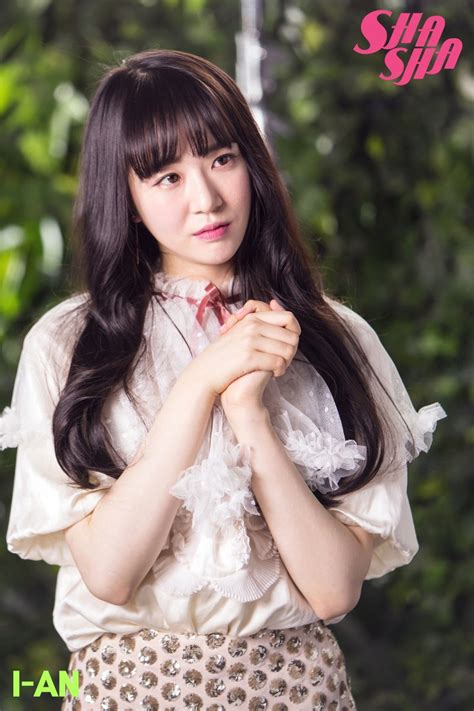 [DEBUT] SHA SHA debutan llenas de ritmo con 너와나 (You & Me) - BA NA NA ...