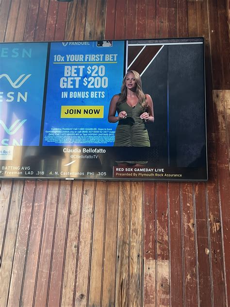 Claudia Bellofatto on Twitter: "When your friends wait to watch your