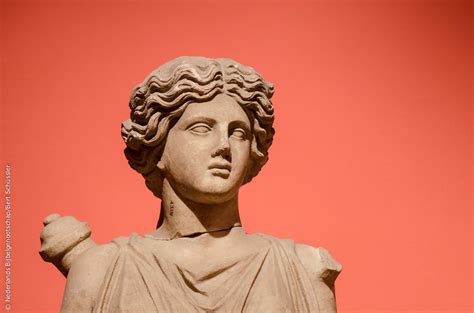 Artemis - BibleSA