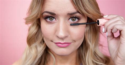 Unlock the Secret to Dramatically Longer Lashes with Pro Mascara Tips - Hunter Games Magazine