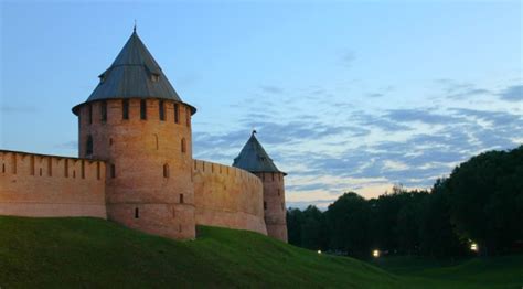 Russian Veliky Novgorod: History, Location & Things To Do [Guide]