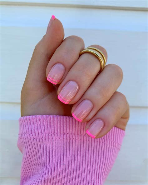 Unhas Francesinhas Rosas - Francesinha rosa: 25 ideias para unhas ultra charmosas - Dia de Beauté