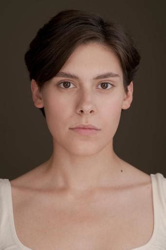 Официальный сайт. Лопатина Илария, 26, Актриса