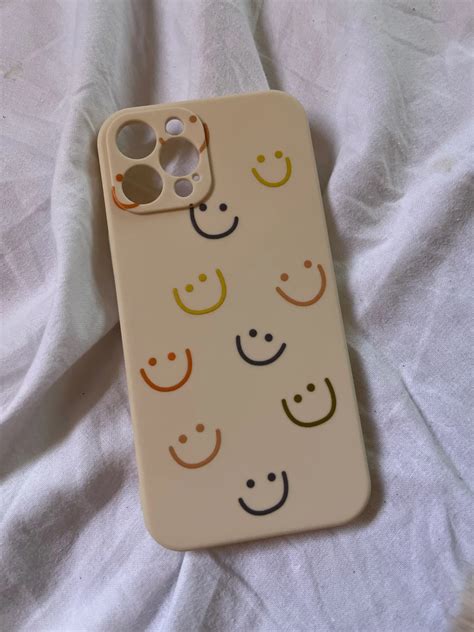 Smiley Face Phone Case - Gurl Cases