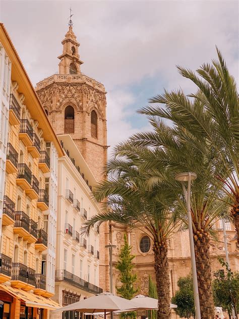 Living in Valencia: Real-life Pros, Cons and Tips for Expats