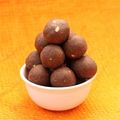 Patilkaki Nachni Ladoo, Packaging Type: Box at Rs 260/box in Mumbai ...