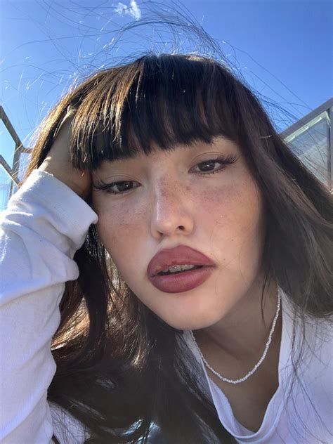 Let me suck you 🧸☺️ | Scrolller