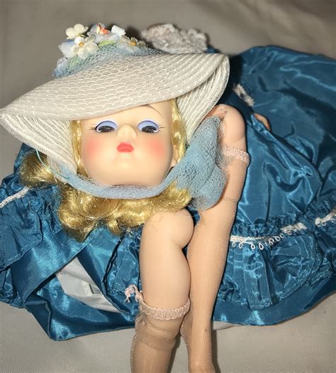 Vintage Madame Alexander "Melinda" Cissette doll - Dolls, Clothing