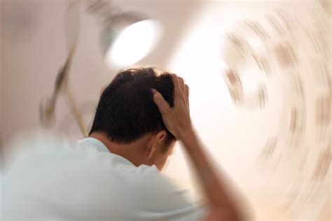 cuanto tiempo puede durar  vertigo  por  se producen