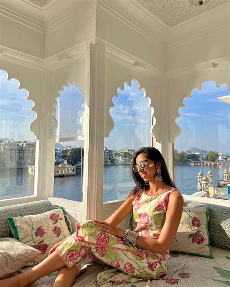 Sasha Prasad (@sasha__0902) • Instagram photos and videos