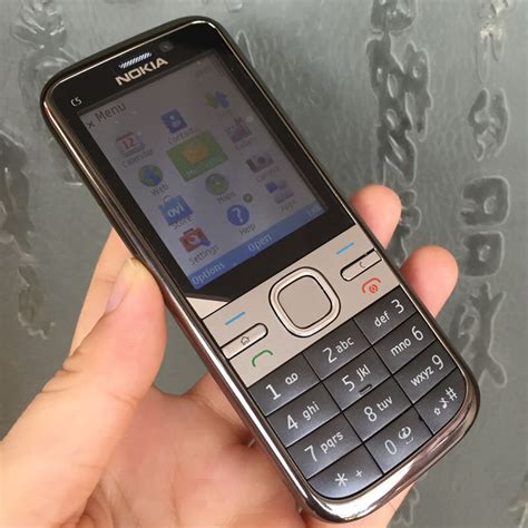 Nokia C5-00 5 MP — недорогой, но стильный кнопочный телефон с большой ...