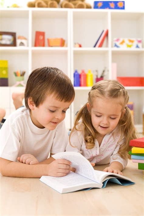 kids learning  reading stock photo image  preschool