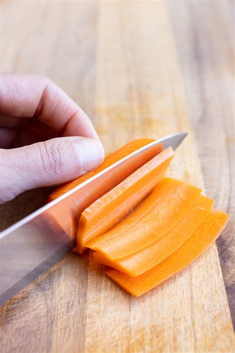 cut julienne strips  ways evolving table