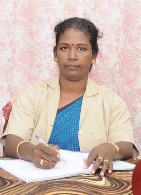 teacher  periyar centenary memorial matric hss trichy