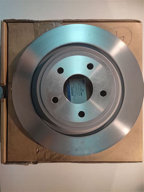 tormoznoy disk zadniy kod zapchasti  na ford kupit tormoznoy