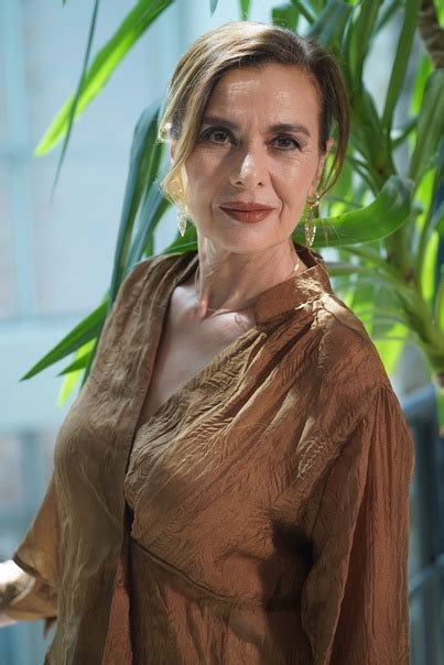 Хатидже Аслан присоединилась к актерскому составу сериала «Если сильно ...