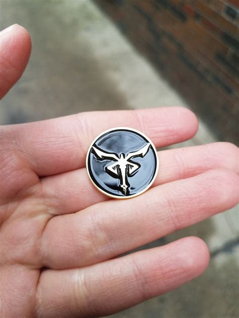 Resident Evil 4 Los Iluminados Symbol Hard Enamel Pin - Etsy