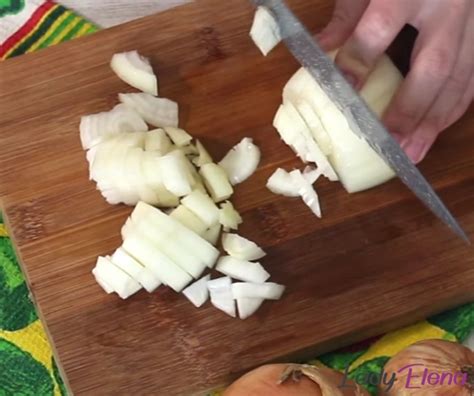 Карамелизированный лук - 5 вкусных и простых пошаговых рецептов