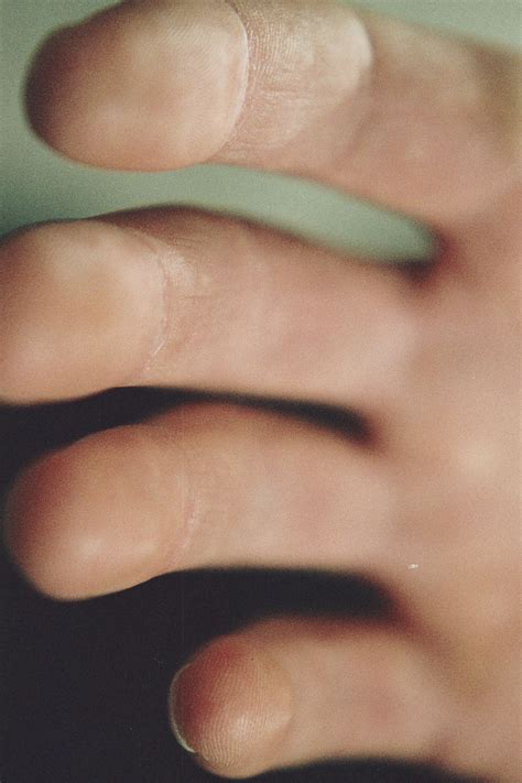 Free Images : hand, leg, finger, foot, climbing, nail, hold, holding