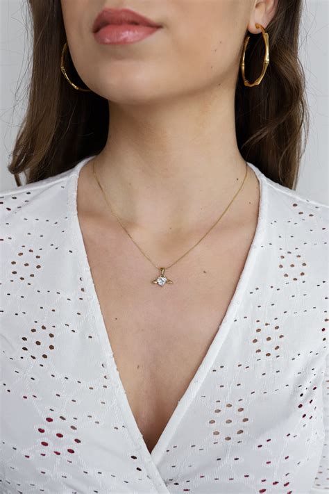 Necklaces – Page 2 – Nola Amsterdam