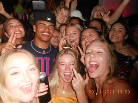 follow @sabrinalipkinn | Frat party themes, Friend photos, Summer friends