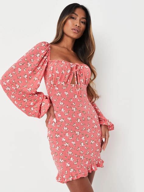 Платье короткое летнее женское Missguided D1004333 42 Розовое ...
