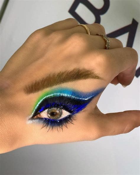МАКИЯЖ | БУГУРУСЛАН | ОБУЧЕНИЕ’s Instagram profile post: “Я уже всем ...