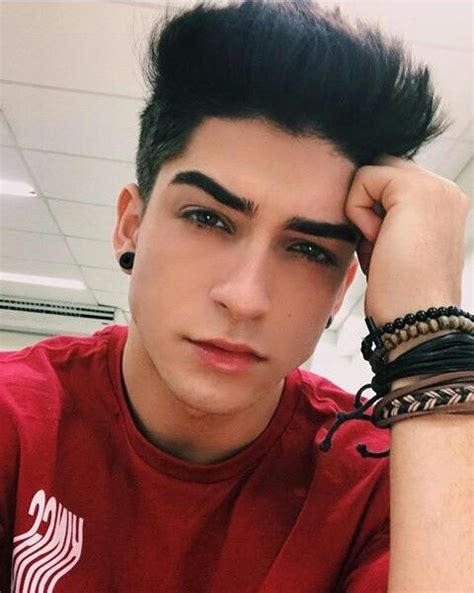 Lindo Garoto De 14 Anos
