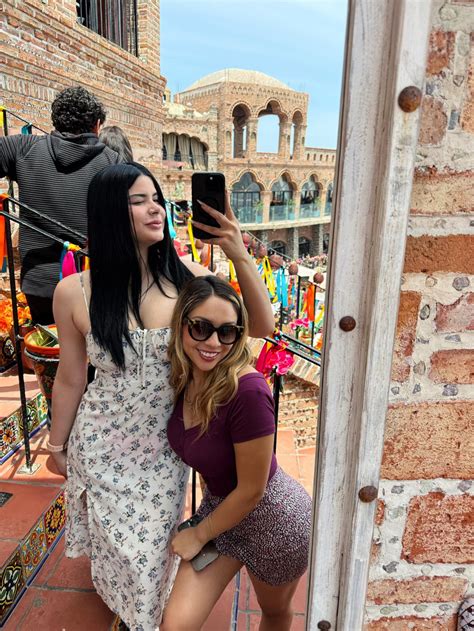 Dayoranmx - Dayoranmx added a new photo — with Ashly...