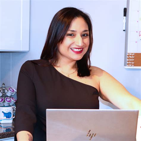 *ON HOLD* – Moms – Laptop Freedom Moms - Wanderlust Virtual Assistant