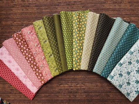 Secret Stash by Edyta Sitar of Laundry Basket Quilts for Andover - 15